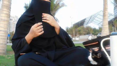 娱乐吃瓜君又上脚,新鞋上脚引发热议! 第1张 娱乐吃瓜君又上脚,新鞋上脚引发热议! 第1张